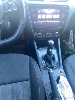 Predám skoda octavia led 3 FL facelift 2017/3 1.6tdi dsg - 8