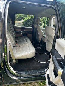FORD F - 150 - 8