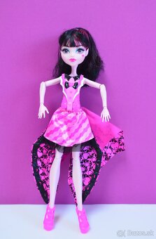 Monster High bábiky Draculaura, Spectra - 8