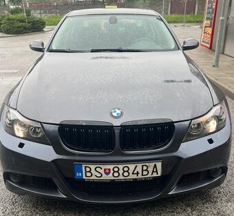 Predám Bmw E90 320i r.2008 upravený v top stave - 8