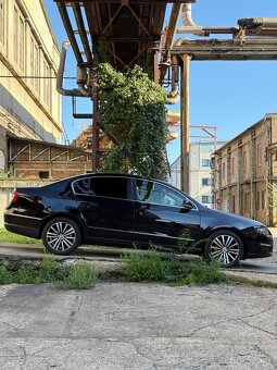 Passat b6 2.0tdi 125kw Highline - 8