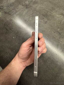 Predam Iphone 12 64gb biely - 8