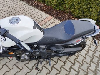 Predám Benelli 300 - 8