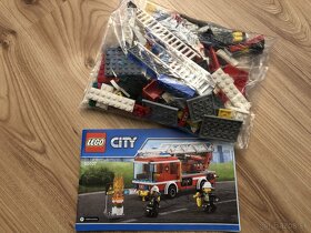Lego CITY 60107 - Hasičské auto s rebríkom - 8