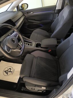 Volkswagen Golf VIII Hatchback 1.5 etsi act 150k style dsg - 8