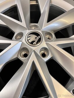 5x112 R17 Originál Škoda Octavia IV. NOVÝ STAV - 120KM - 8