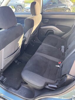 Mitsubishi Outlander 2.2 DI-D 4x4, 7-miestny, 156 k, - 8
