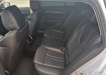 Škoda Octavia Combi 4 Premium DSG - 8