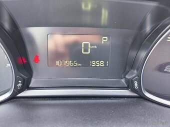 Peugeot 308 BlueHDI,automat. - 8