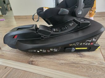 Britax Römer vajíčko (autosedačka) + Isofix základňa Baby Sa - 8