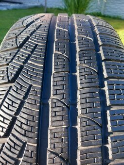 245/40 r19 zimne pneumatiky - 8