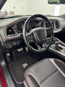 Predám Dodge challenger 6.4 Scat pack DPH - 8