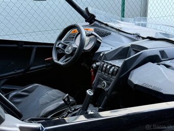 Can am Maverick turbo R - 8