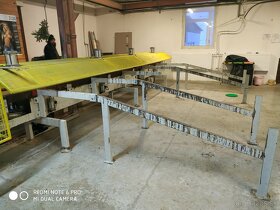 automatizovaná fréza na výrobu KVH - 8