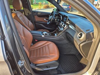 MERCEDES-BENZ GLC 250 4MATIC - 8