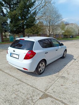 Kia Cee`d 1,6 CRDi 1800€ (1700€) - 8