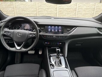 Opel Insignia ST 2.0CDTi - 8