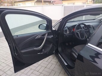 Opel Astra J 1.7 CDTI - 8