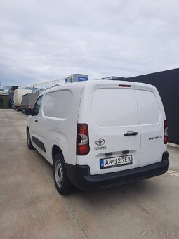Nová Toyota Proace City 1.5D-4D 130 Long 390km - 8
