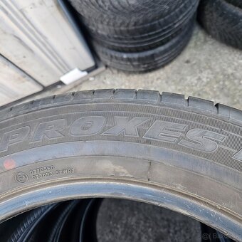 225/55 r19 Toyo - 8