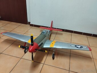Mustang P- 51D, NOVY, Nelietany - 8