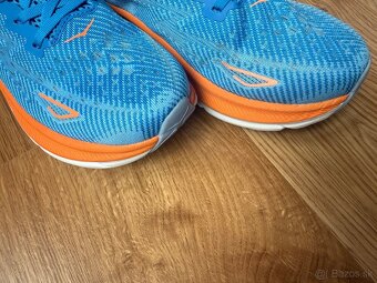 Hoka bežecké Clifton9 41 1/3 - 8