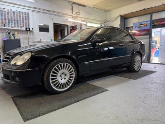 Mercedes-Benz CLK 320 CDI V6 – 165kW, Coupé (2009) - 8
