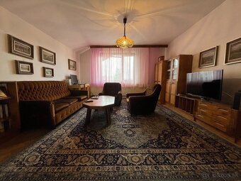 Veľký rodinný dom s veľkým pozemkom Veľké Kapušany - 8