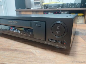 Sony SLV-SE700D1 - 8