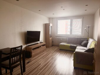 SVETLÝ A PRIESTRANNÝ 3-IZBOVÝ BYT | IPEĽSKÁ UL.BRATISLAVA - 8