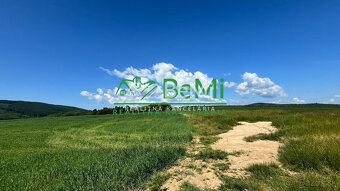 Rovinaté pozemky 7700m2 Sása, Zvolen - 8