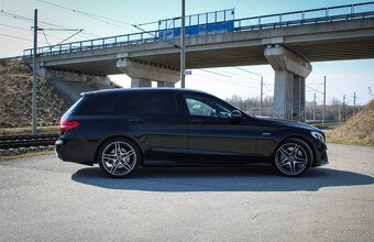 Mercedes-Benz C trieda Kombi Mercedes-AMG 43 4matic A/T - 8