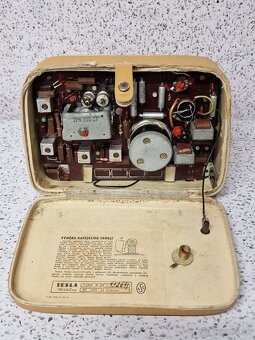 Radio Mír ☆ starožitné kabelkové radio Tesla T 2800 B-2 - 8
