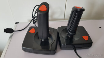 Philips Videopac G7000 (1980) – 4 hry, 2 joysticky + adaptér - 8