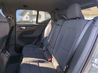 Volvo XC40 Recharge Plus - 8