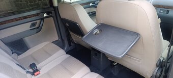 Volkswagen Touran 1.9 TDI Comfortline DSG - 8