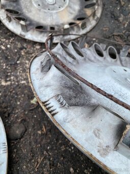 Originál puklice Rover r15 - 8