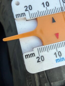 Letné pneu Barum Bravuris 185/65 R15 - 8