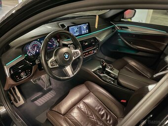 BMW 520d XDrive M-packet A/T G30 - 8