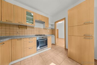 RK4- na predaj 2,5 iz. byt- balkón a loggia, Štrkovec, IHNEĎ - 8