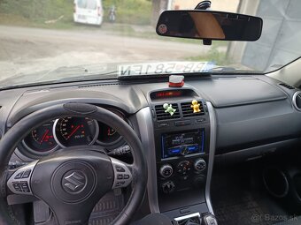 Suzuki Grand Vitara 2.0 r.2005, 203kw - 8