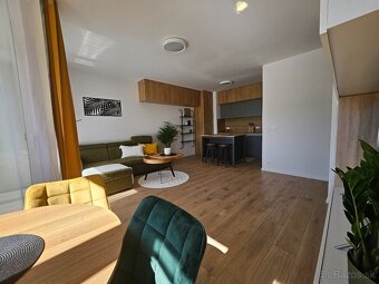 Prenajmem 2.Izbový byt v Karpatská Residence - 8