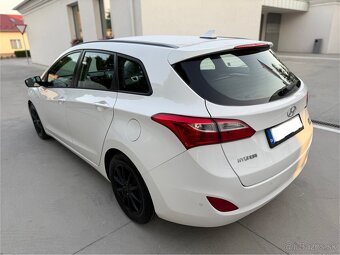 Hyundai i30 1.4 crdi model 2013 - 8