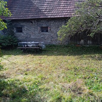 Tradičná drevenica v obci Pribylina - 8