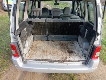Citroen Berlingo 1.6hdi - 8