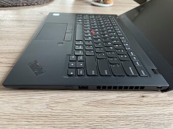 Lenovo TPad X1 Carbon 7th - luxusný LCD 3840x2160, 16GB RAM - 8