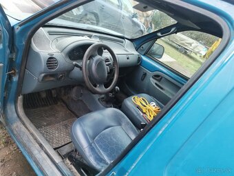 Renault Kango 1.9 - 8