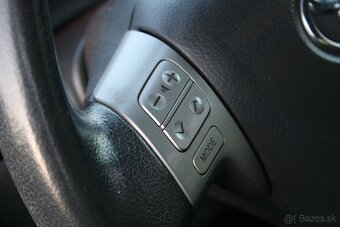 Toyota Auris 1,6i VVT Valvematic 91kw/124koní - 8