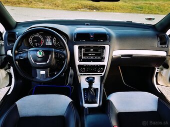 ŠKODA OCTAVIA COMBI RS 2.0TDI CR DSG+F1 125KW 170PS XENON - 8