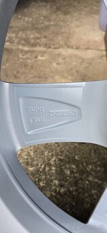 5x115,r17,7J,et 44 - 8